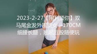 【姗姗520】新人美乳御姐黑丝高跟，少妇已经各种放飞自我，需要大鸡巴 (1)