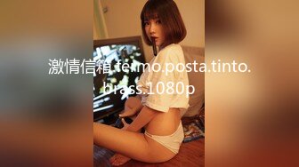 STP32869 新來的小仙女全程露臉高能發騷，堅挺的奶子水嫩的逼逼特寫展示，自己摳逼浪叫呻吟，表情好騷，好想大雞巴草 VIP0600