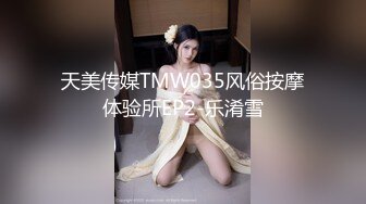 潜入公司内部厕所偷拍漂亮的美女前台