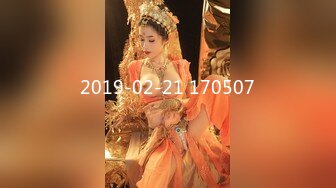 牛B大神商场女厕暗藏摄像头偷窥53位美女少妇嘘嘘 (43)